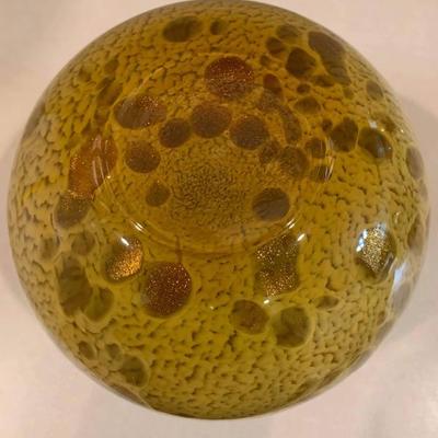 Unique table vase 