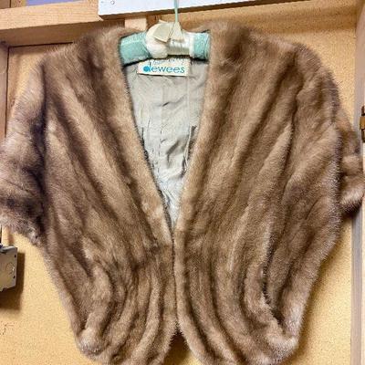 BC9: Vintage Fur Stole