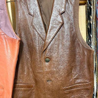 BC12: Pair Of Mens Leather Vest Size M/L