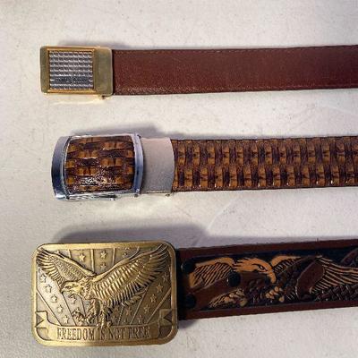 M82: Lot Of Brown Leather Belts