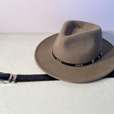 M84: Hat And Belt