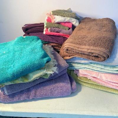 M73: Lot Of Towels