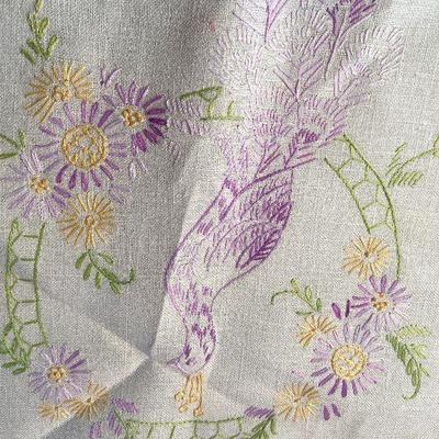 M77: Vintage Hankies With Embroidary 