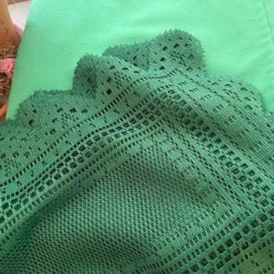 K99: Birdhouse Floral Arrangements, Herb Kitchen Towel/Potholder