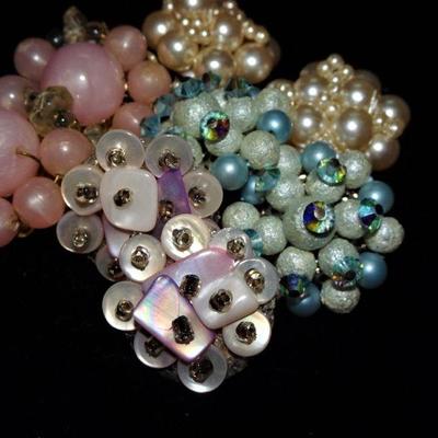 Mid Century Modern Pretty in Pink Pearl & Shell Cluster Earrings, Japan (4) pairs