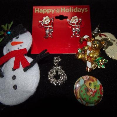 Misc. Christmas Pin & Earring Lot - Ho Ho, it will be here before you know it! 