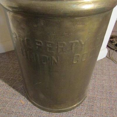 B-5  BRASS COLORED VINTAGE MILK CAN