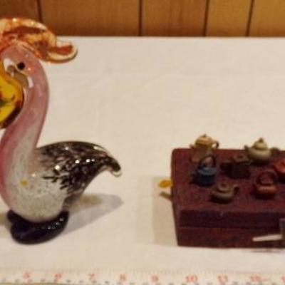 H-29  HAND BLOWN PELICAN AND MINIATURE CLAY POTS