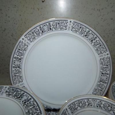 H-32  CHINA DINNERWARE & CRYSTAL STEMWARE