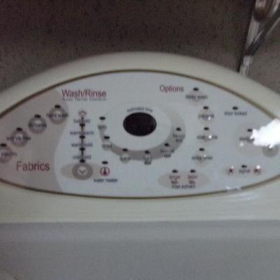 H-35  NEWER MAYTAG WASHER & DRYER