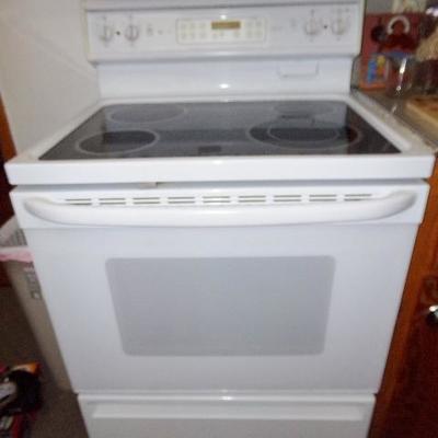 H-37  GLASS TOP STOVE/RANGE/OVEN