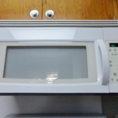 H-37  GLASS TOP STOVE/RANGE/OVEN