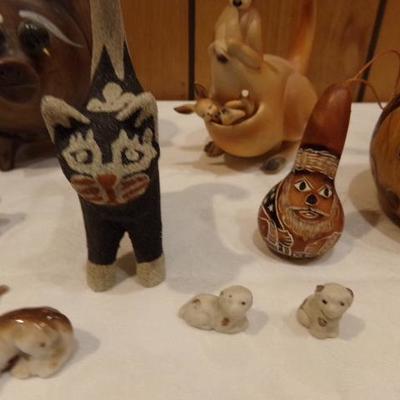 H-39  SMALL COLLECTIBLES