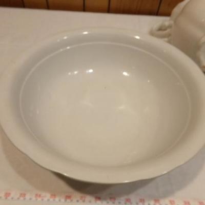 H-40  ANTIQUE BOWL & PITCHER