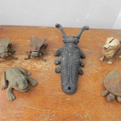 LOT 240   CAST IRON COLLECTIBLES   (TS)