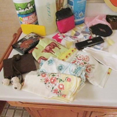 H-60  HANKIES AND BATHROOM ITEMS