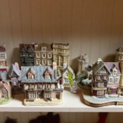 Lot of Decorative House by Ann Cox Ceramics England 