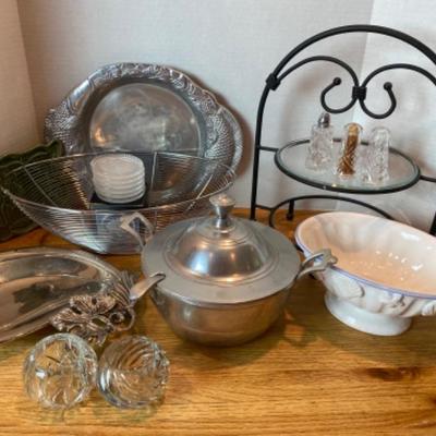 632 Pewter Serving Pieces Lot 