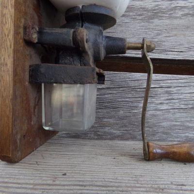 LOT 107  VINTAGE COFFEE GRINDER