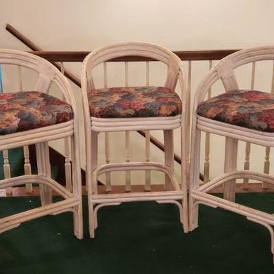 3 bar height bar chairs