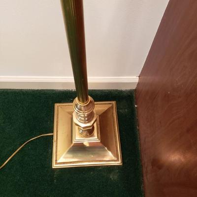 Floor lamp touch light
