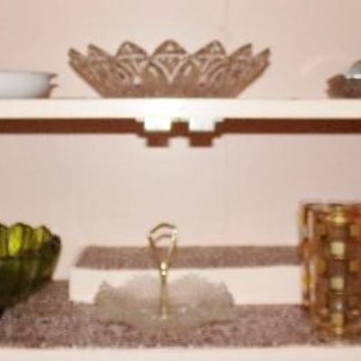 H-76  RETRO DRINKING GLASSES & MORE