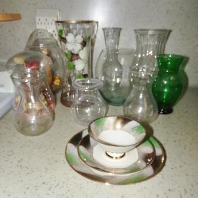 H-76  RETRO DRINKING GLASSES & MORE