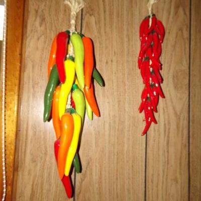 H-77  SMALL KITCHEN APPLIANCES AND DECOR