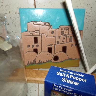 H-78  MISCELLANEOUS KITCHEN