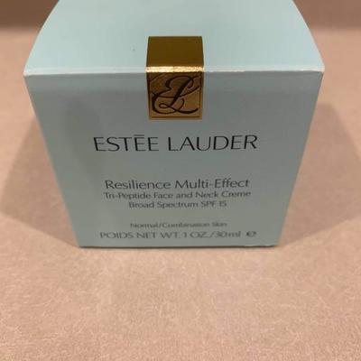 EstÃ©e Lauder Resilience Multi-Effect 