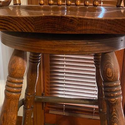 Oak Swivel Bar Chair