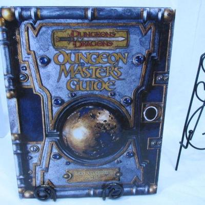 208 Dungeon Masters Guide