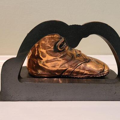 F2: Bronze Baby Shoe Bookends