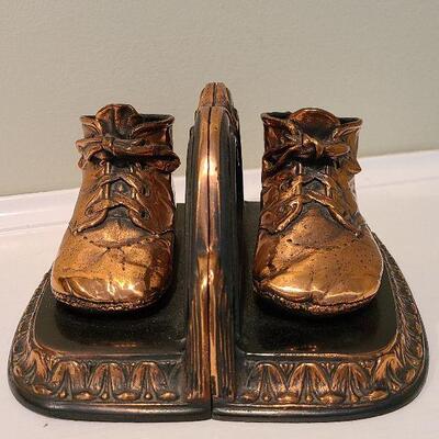F2: Bronze Baby Shoe Bookends