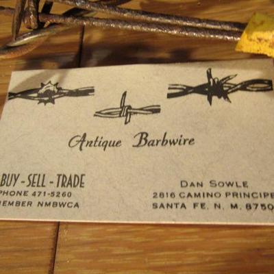 B-51  SAMPLES OF ANTIQUE BARBED WIRE   (B2 BLK BOX)