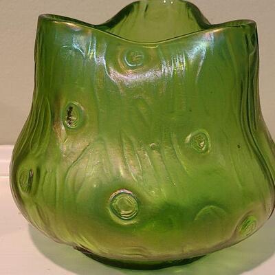 F6: Carnival Like Glass Bowl