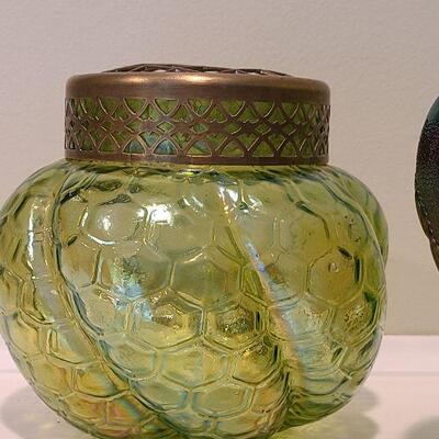 F6: Carnival Like Glass Bowl