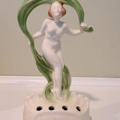 F8: Coronet and Lenox Porcelain