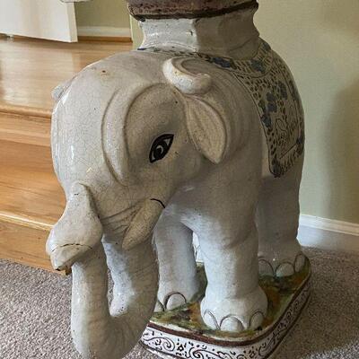 F13: Elephant Plant Stand