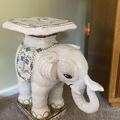 F13: Elephant Plant Stand