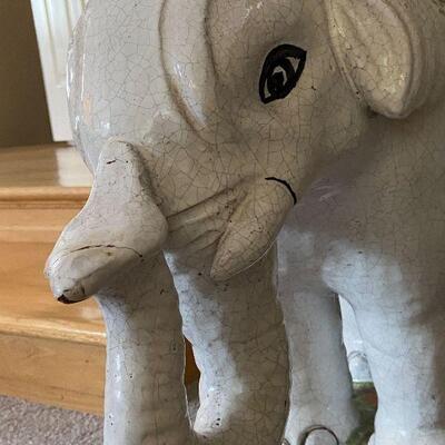 F13: Elephant Plant Stand