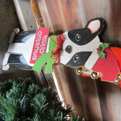 SG-1  CHRISTMAS/HOLIDAY DECORATIONS  