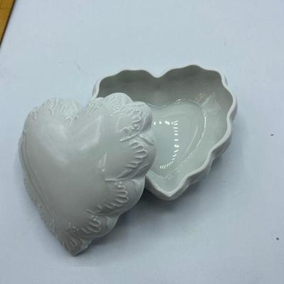 White Porcelain Limoges Heart Trinket Box