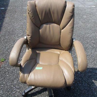 Lot 104 - Leather Office Chair