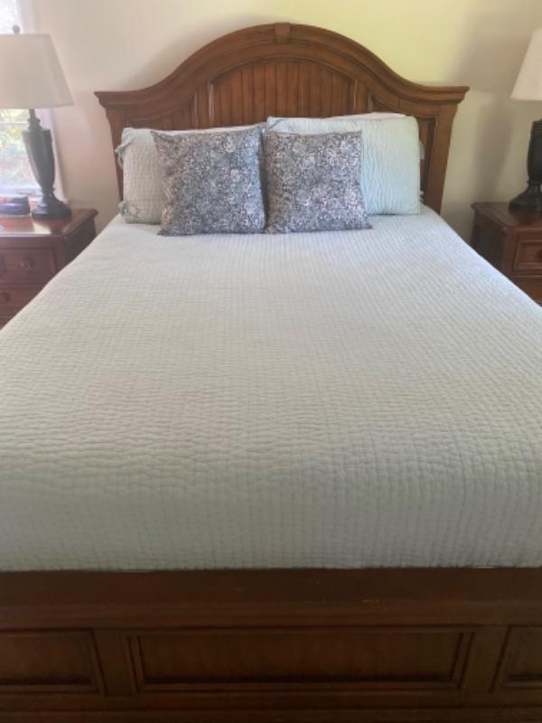 121 Pottery Barn Queen Bedding