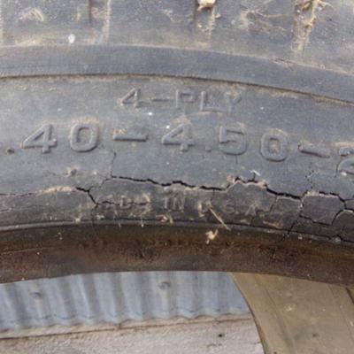 BB-2  VINTAGE WHEELS AND TIRES   