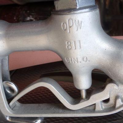 BB-9  OLD CONOCO GAS PUMP  