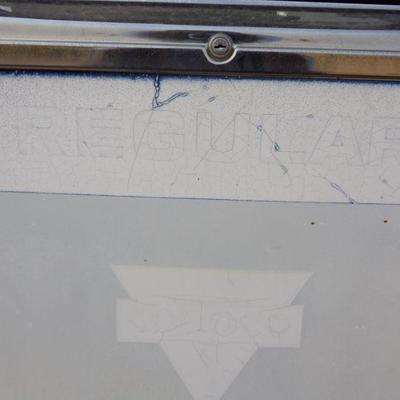 BB-9  OLD CONOCO GAS PUMP  