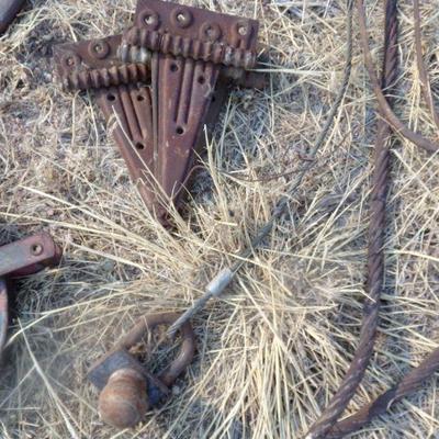 BB-11  LARGE LOT OF VARIOUS FARMING PARTS