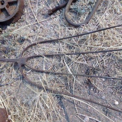 BB-12   2 TRACTOR SEATS AND VARIOUS FARM PIECES